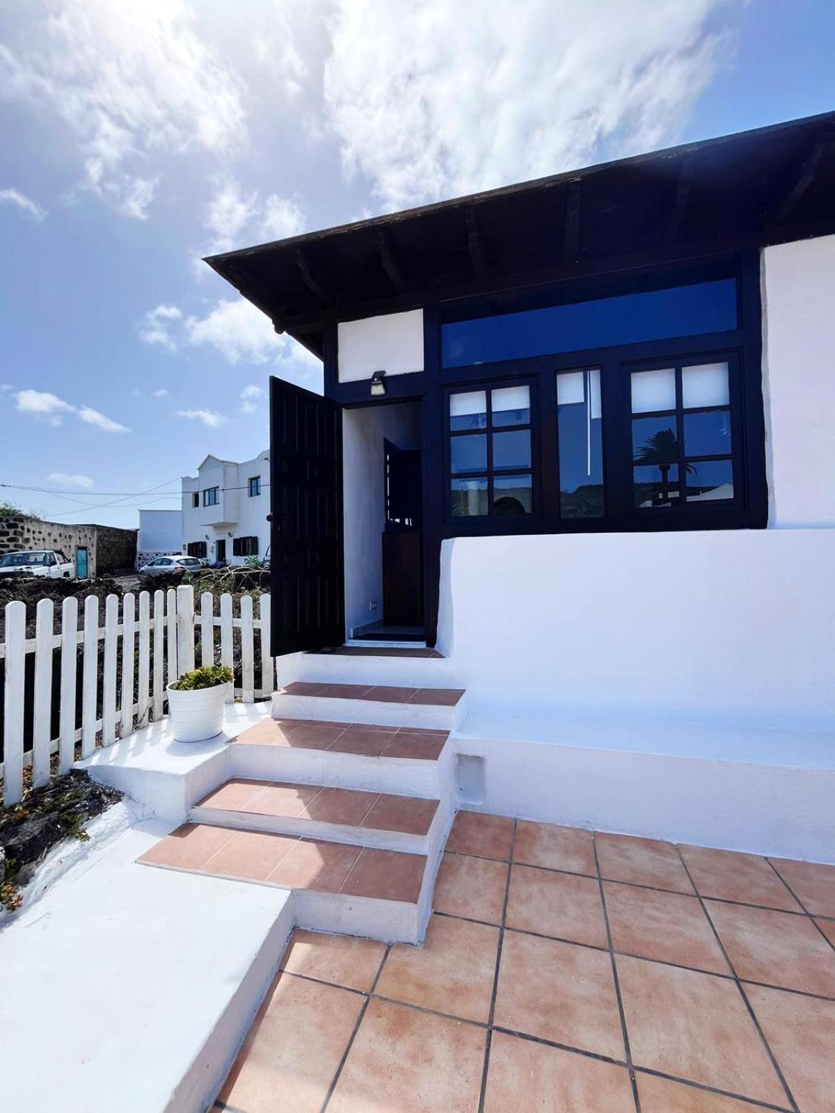 Campo Y Lava Villa Tías Екстериор снимка